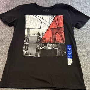 Apt. 9 Men's Black and Red Graphic Tee